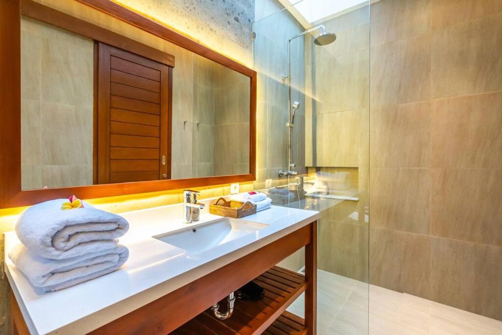 Villa Bright Modern In Perfect Walkable Location *