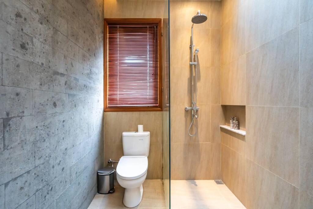 Villa Bright Modern In Perfect Walkable Location Sanur (Bali)
